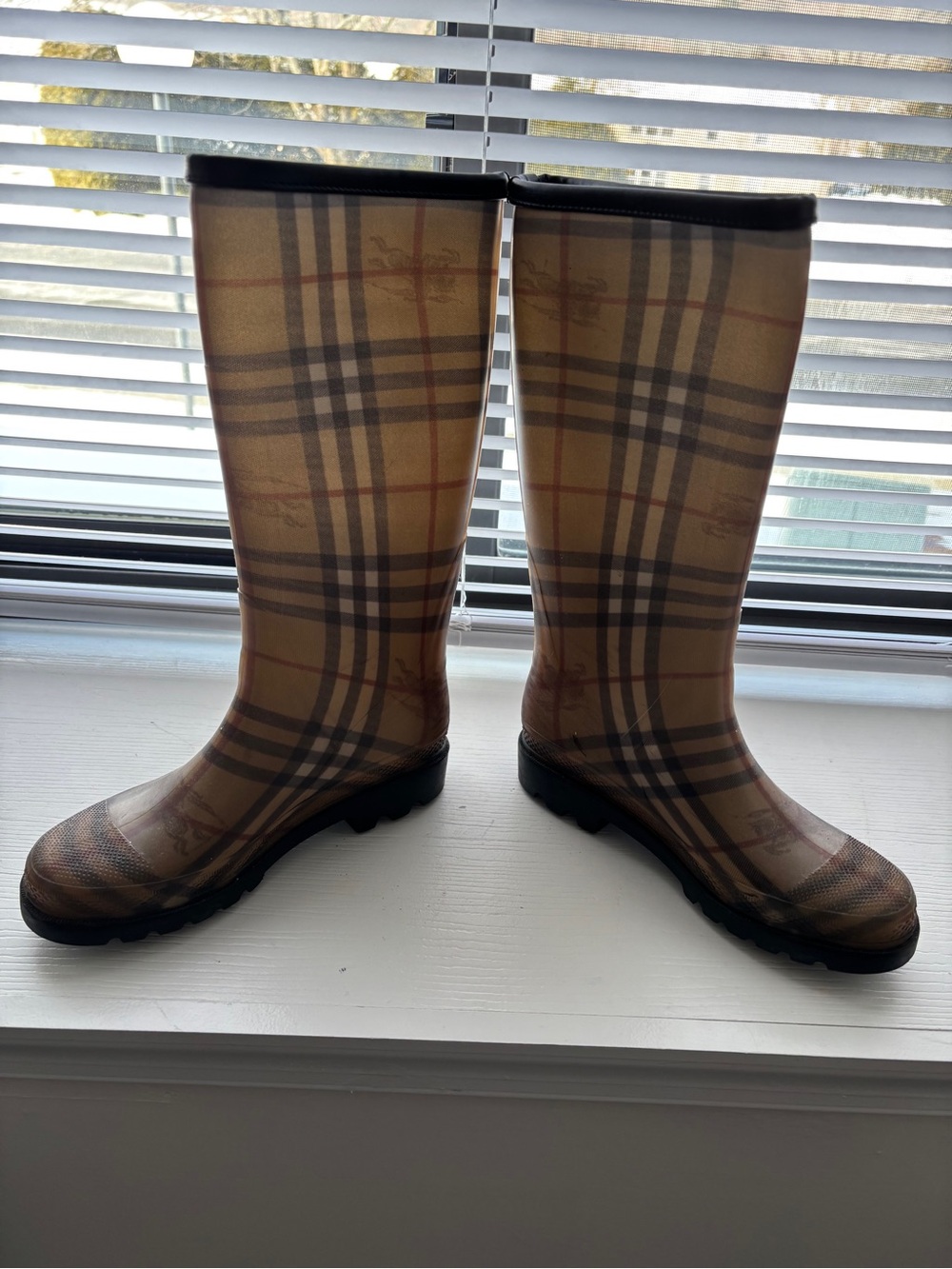 Vintage Burberry House Check Tall Rain Boots | Size 37 / US 6